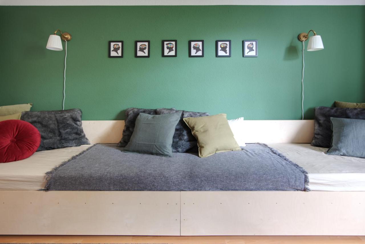 Halle  Vonbehling Boutique Apartment Mit 65Zoll Tv Und Designerstuecken מראה חיצוני תמונה