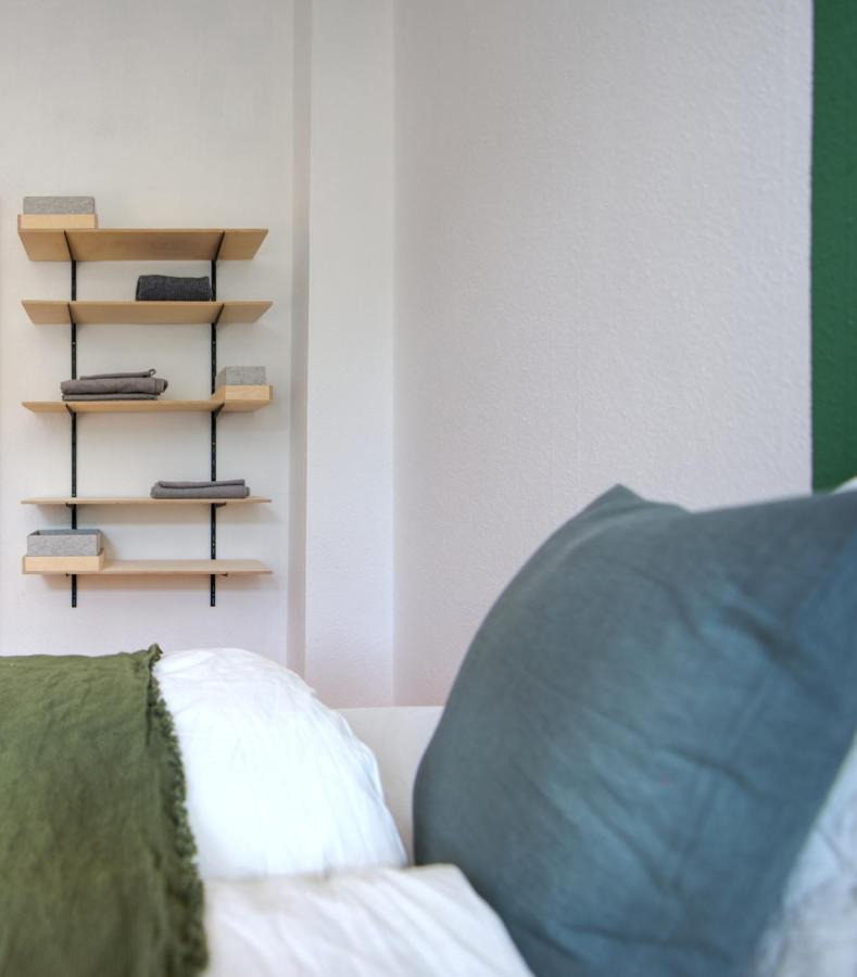 Halle  Vonbehling Boutique Apartment Mit 65Zoll Tv Und Designerstuecken מראה חיצוני תמונה